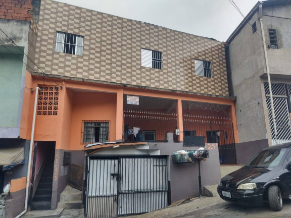Casa com 6 Quartos à Venda, 240 m² em Jardim Santa Tereza - Carapicuíba