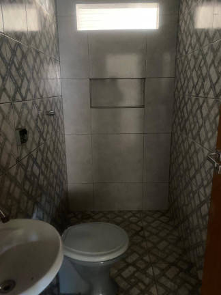 Imagem Casa com 2 Quartos para Alugar, em Arapongas Imagem Casa com 2 Quartos para Alugar, em Arapongas