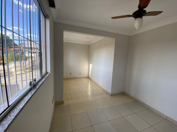 Imagem Imóvel com 2 Quartos à Venda, 7 m² em Centro - Montes Claros