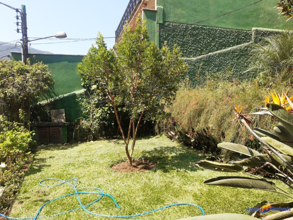 Imagem Casa com 4 Quartos à Venda, 185 m² em Jardim Cascata - Teresópolis
