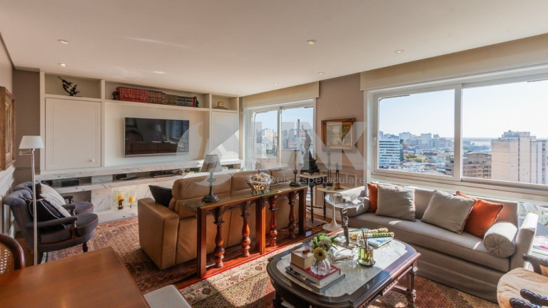 Apartamento com 3 Quartos à Venda, 120 m² em Moinhos De Vento - Porto Alegre
