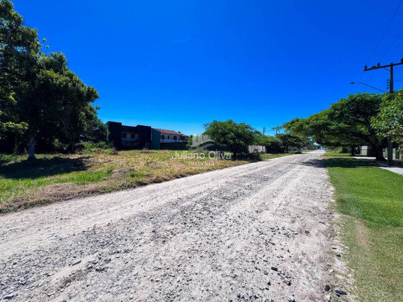Terreno à Venda, 360 m² em Barra Do Sai - Itapoá