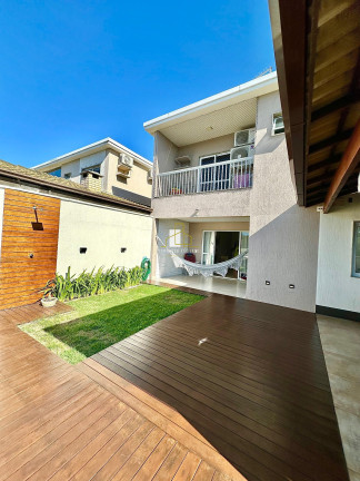 Imagem Casa com 4 Quartos à Venda, 175 m² em Colina De Laranjeiras - Serra