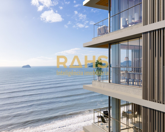 Apartamento com 4 Quartos à Venda, 211 m² em Itacolomi - Balneário Piçarras
