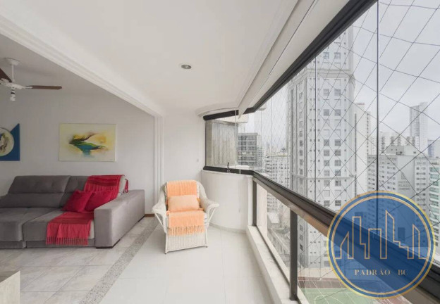 Imagem Apartamento com 3 Quartos à Venda, 126 m² em Centro - Balneário Camboriú Imagem Apartamento com 3 Quartos à Venda, 126 m² em Centro - Balneário Camboriú