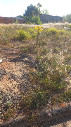 Imagem Terreno à Venda, 250 m² em Jardim Treviso - Pirassununga