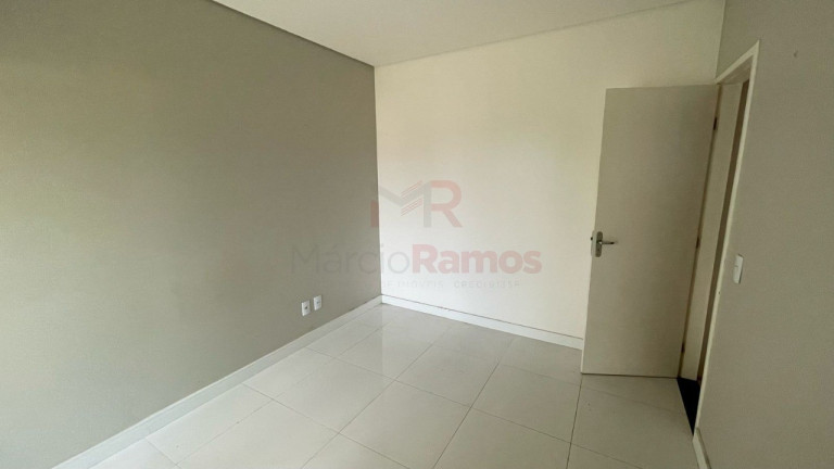 Imagem Casa com 3 Quartos à Venda, 70 m² em Lagoa Redonda - Fortaleza Imagem Casa com 3 Quartos à Venda, 70 m² em Lagoa Redonda - Fortaleza