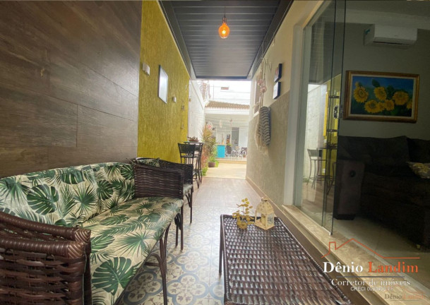 Imagem Casa com 4 Quartos à Venda, 329 m² em Ibituruna - Montes Claros Imagem Casa com 4 Quartos à Venda, 329 m² em Ibituruna - Montes Claros