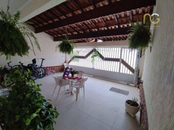 Imagem Sobrado com 3 Quartos à Venda, 131 m² em Boqueirão - Praia Grande