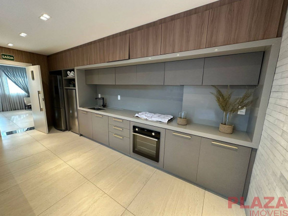 Imagem Apartamento com 4 Quartos à Venda, 132 m² em Centro - Balneário Camboriú Imagem Apartamento com 4 Quartos à Venda, 132 m² em Centro - Balneário Camboriú