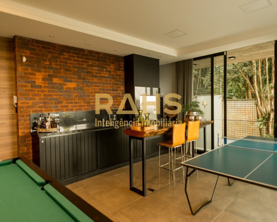 Imagem Casa com 4 Quartos à Venda, 671 m² em América - Joinville Imagem Casa com 4 Quartos à Venda, 671 m² em América - Joinville