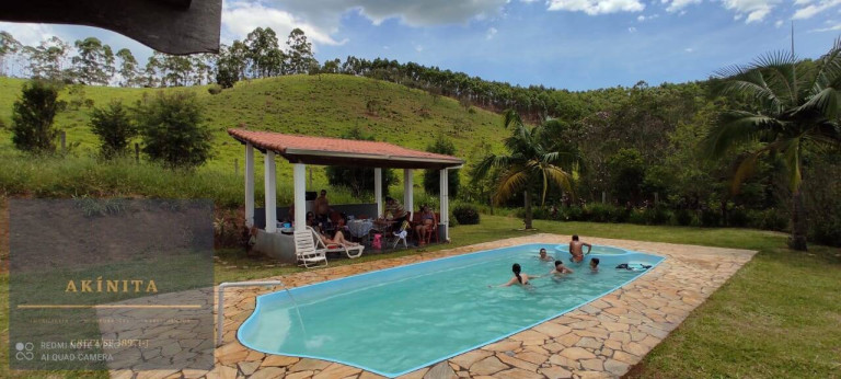 Imagem Casa com 7 Quartos à Venda, 145 m² em José Borba Da Silva - Igaratá