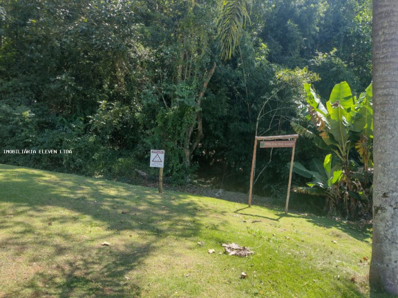 Terreno à Venda, 1.000 m² em Olho D`água