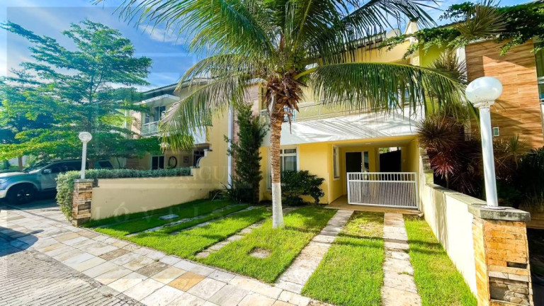 Imagem Casa de Condomínio com 4 Quartos à Venda, 134 m² Imagem Casa de Condomínio com 4 Quartos à Venda, 134 m²