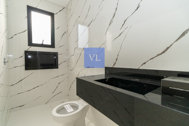 Imagem Casa com 3 Quartos à Venda, 159 m² em água Verde - Curitiba