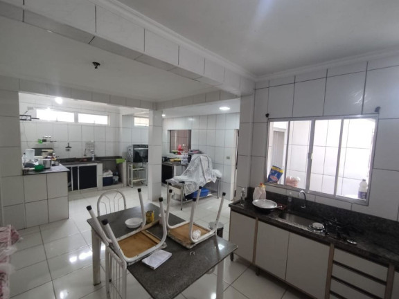 Imagem Sobrado com 4 Quartos à Venda, 185 m² em Vila Amorim - Suzano Imagem Sobrado com 4 Quartos à Venda, 185 m² em Vila Amorim - Suzano