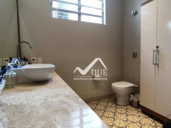 Imagem Casa com 3 Quartos à Venda, 168 m² em Boqueirão - Santos
