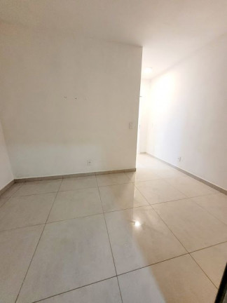 Imagem Apartamento com 2 Quartos à Venda, 90 m² em Vila Guilhermina - Praia Grande