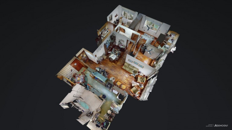 Imagem Imóvel com 3 Quartos à Venda, 104 m² em Petrópolis - Porto Alegre Imagem Imóvel com 3 Quartos à Venda, 104 m² em Petrópolis - Porto Alegre