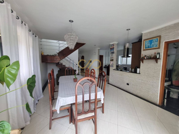 Imagem Sobrado com 4 Quartos à Venda, 200 m² em Canto Do Forte - Praia Grande Imagem Sobrado com 4 Quartos à Venda, 200 m² em Canto Do Forte - Praia Grande