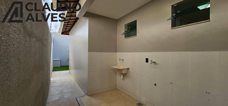 Imagem Casa com 3 Quartos para Alugar, 110 m² em Sim - Feira De Santana