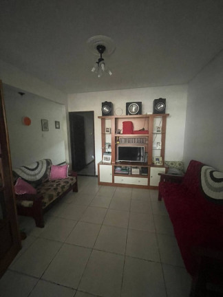 Imagem Casa com 6 Quartos à Venda, 250 m² em Ponto Novo - Aracaju Imagem Casa com 6 Quartos à Venda, 250 m² em Ponto Novo - Aracaju