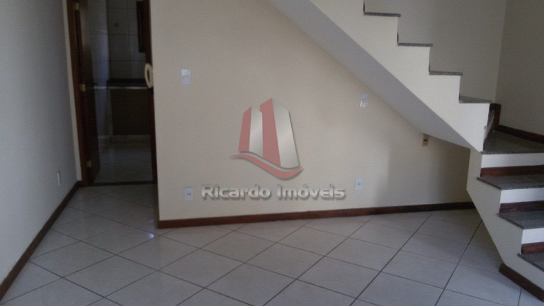 Imagem Imóvel com 2 Quartos à Venda,  em Macaé