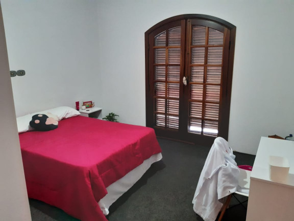 Imagem Casa com 3 Quartos à Venda, 220 m² em Jardim Odete - São Paulo