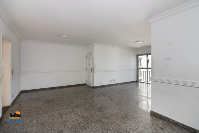 Imagem Apartamento com 4 Quartos à Venda,  em Moema - São Paulo