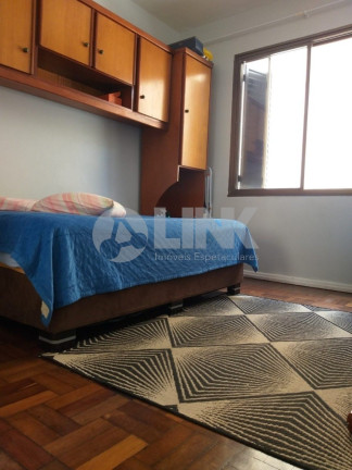 Imagem Apartamento com 2 Quartos à Venda, 60 m² em São João - Porto Alegre