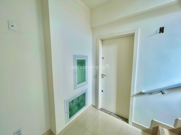 Imagem Apartamento com 3 Quartos à Venda, 94 m² em Bombas - Bombinhas