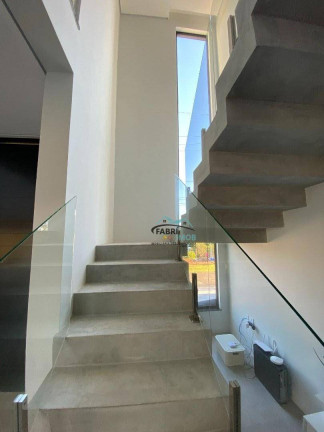 Imagem Sobrado com 4 Quartos à Venda, 304 m² em Caguaçu - Sorocaba