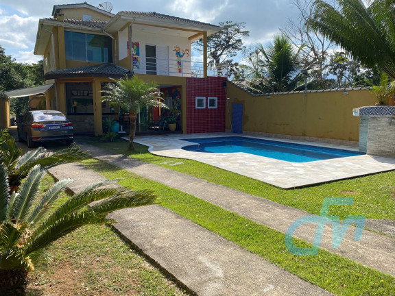 Sobrado com 5 Quartos à Venda, 375 m² em Boraceia - Bertioga