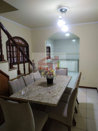 Imagem Sobrado com 3 Quartos à Venda, 254 m² em Jardim Amália - Caçapava