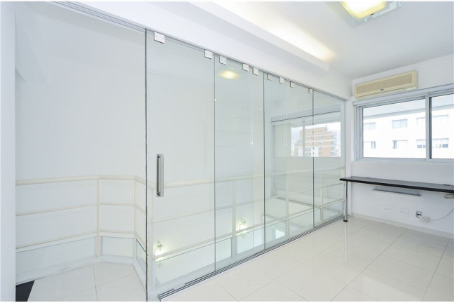 Imagem Imóvel com 2 Quartos à Venda, em Indianópolis - São Paulo Imagem Imóvel com 2 Quartos à Venda, em Indianópolis - São Paulo