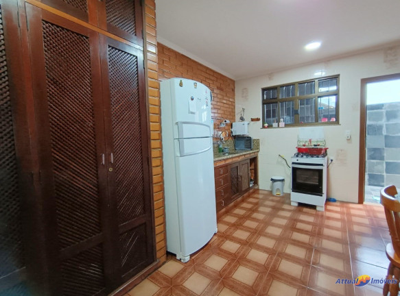 Imagem Casa com 3 Quartos à Venda, 106 m² em Granja Guarani - Teresópolis Imagem Casa com 3 Quartos à Venda, 106 m² em Granja Guarani - Teresópolis