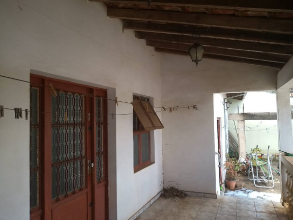 Imagem Casa com 3 Quartos à Venda,  em Jardim Estoril Iv - Bauru