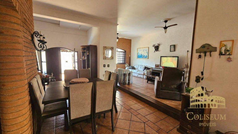 Imagem Casa com 3 Quartos à Venda, 165 m² em Canto Do Forte - Praia Grande