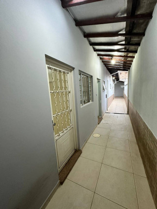 Casa com 2 Quartos à Venda, 126 m² em Parque São Luís - Taubaté
