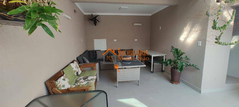 Imagem Sobrado com 3 Quartos à Venda, 165 m² em Jardim Santa Clara - Guarulhos Imagem Sobrado com 3 Quartos à Venda, 165 m² em Jardim Santa Clara - Guarulhos