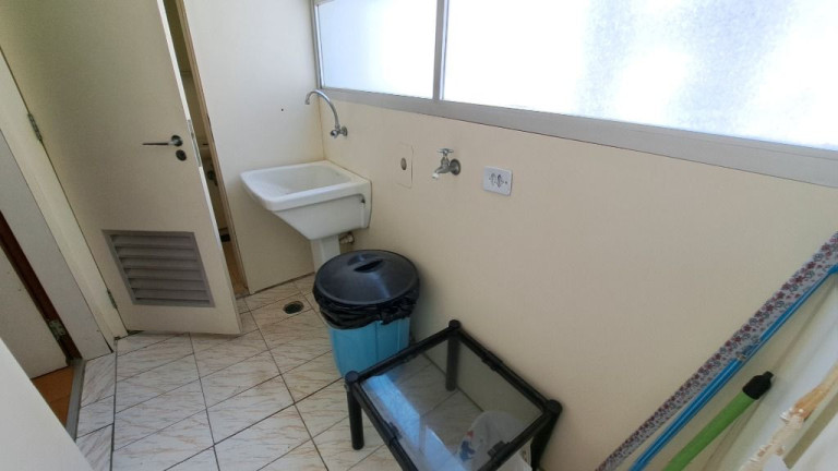 Imagem Apartamento com 3 Quartos para Alugar, 120 m² em Pitangueiras - Guarujá Imagem Apartamento com 3 Quartos para Alugar, 120 m² em Pitangueiras - Guarujá