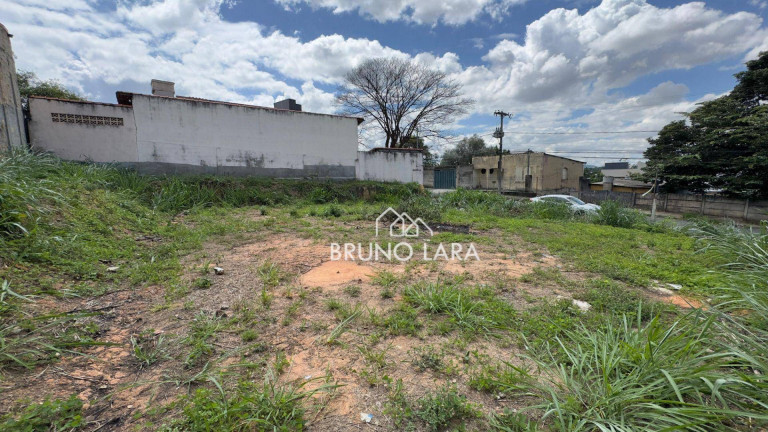 Imagem Terreno à Venda, 250 m² em Angola - Betim Imagem Terreno à Venda, 250 m² em Angola - Betim