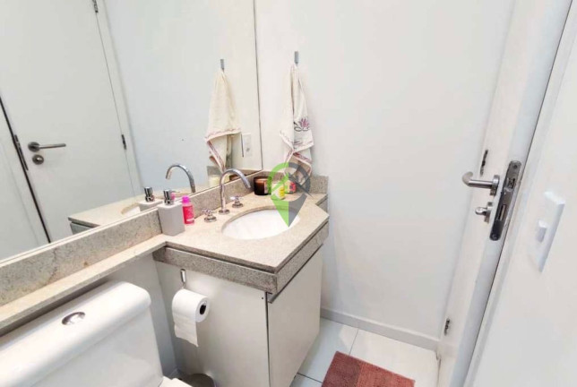 Imagem Apartamento com 2 Quartos à Venda, 74 m² em José Menino - Santos