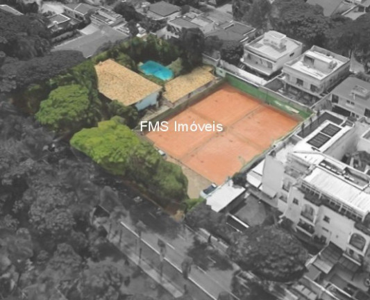 Imagem Casa com 4 Quartos à Venda, 871 m² em Alto De Pinheiros - São Paulo