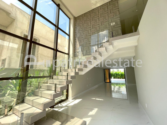 Imagem Casa com 5 Quartos à Venda, 323 m² em Coaçu - Eusébio