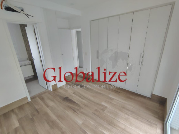 Imagem Casa com 3 Quartos à Venda, 196 m² em Gonzaga - Santos Imagem Casa com 3 Quartos à Venda, 196 m² em Gonzaga - Santos