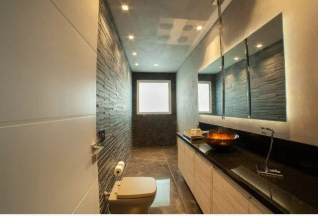 Imagem Casa com 4 Quartos à Venda, 615 m² em Campo Comprido - Curitiba Imagem Casa com 4 Quartos à Venda, 615 m² em Campo Comprido - Curitiba