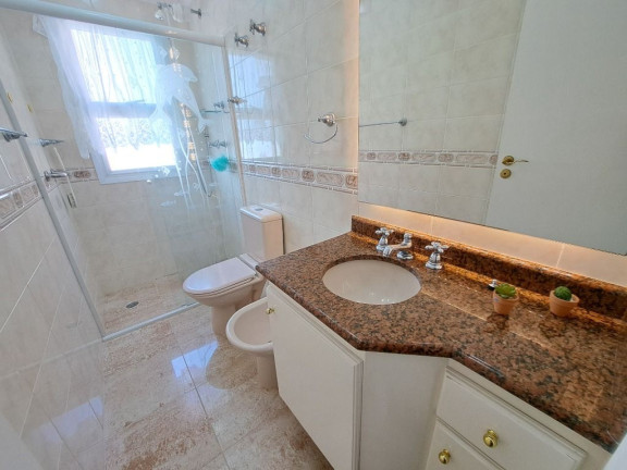 Imagem Apartamento com 3 Quartos à Venda, 120 m² em Pitangueiras - Guarujá Imagem Apartamento com 3 Quartos à Venda, 120 m² em Pitangueiras - Guarujá