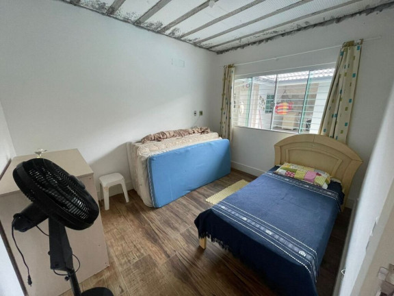 Imagem Casa com 4 Quartos à Venda, 232 m² em Governador Celso Ramos - Governador Celso Ramos