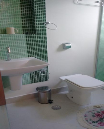 Imagem Apartamento com 3 Quartos à Venda, 130 m² em Pitangueiras - Guarujá